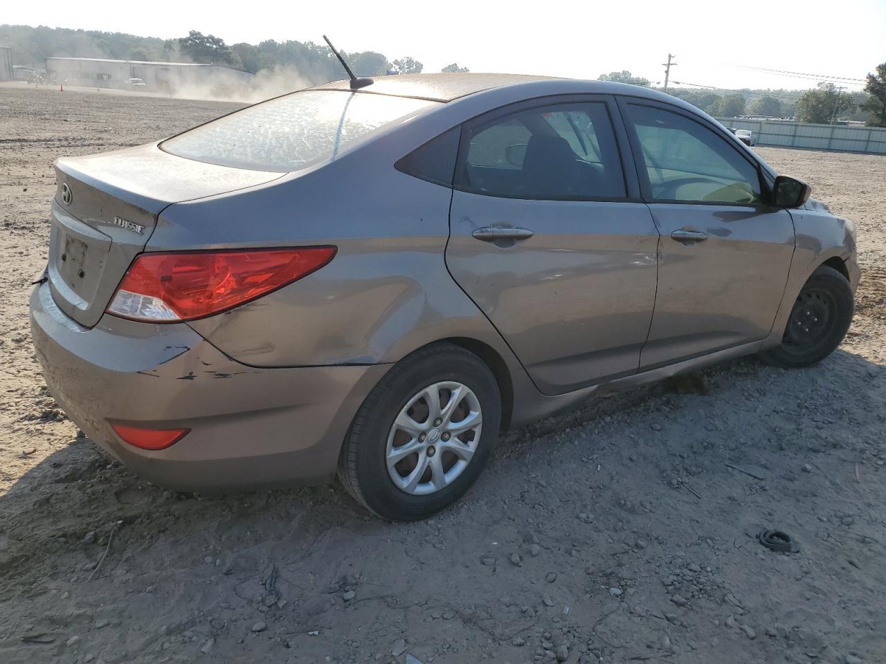 2014 HYUNDAI ACCENT