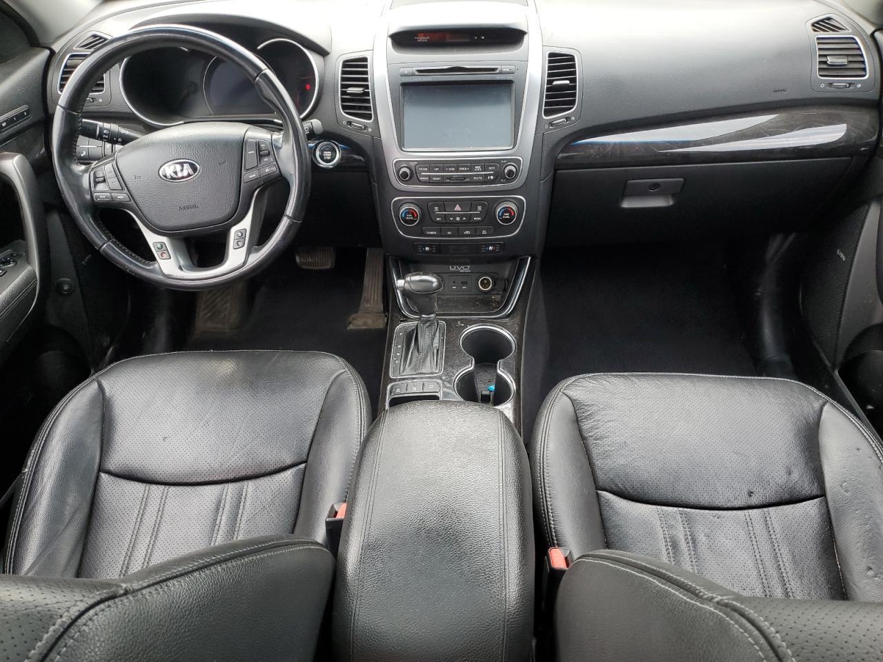 2014 KIA SORENTO