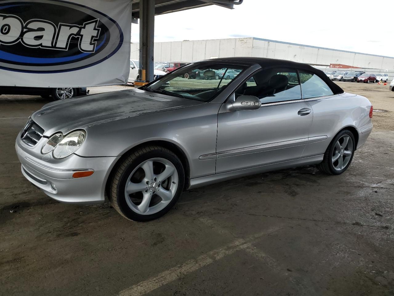 2005 MERCEDES-BENZ Clk-Class
