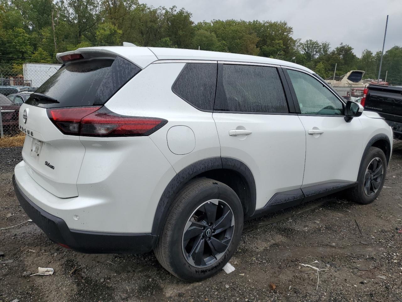 2024 NISSAN ROGUE