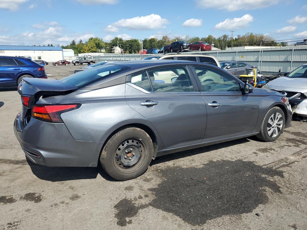 2022 NISSAN ALTIMA