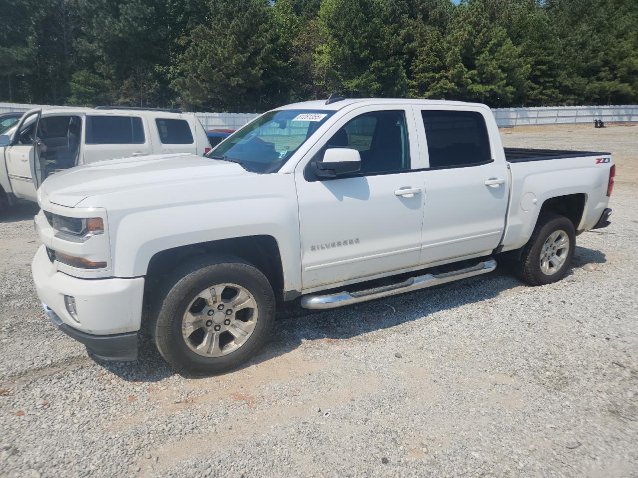 2018 CHEVROLET Silverado