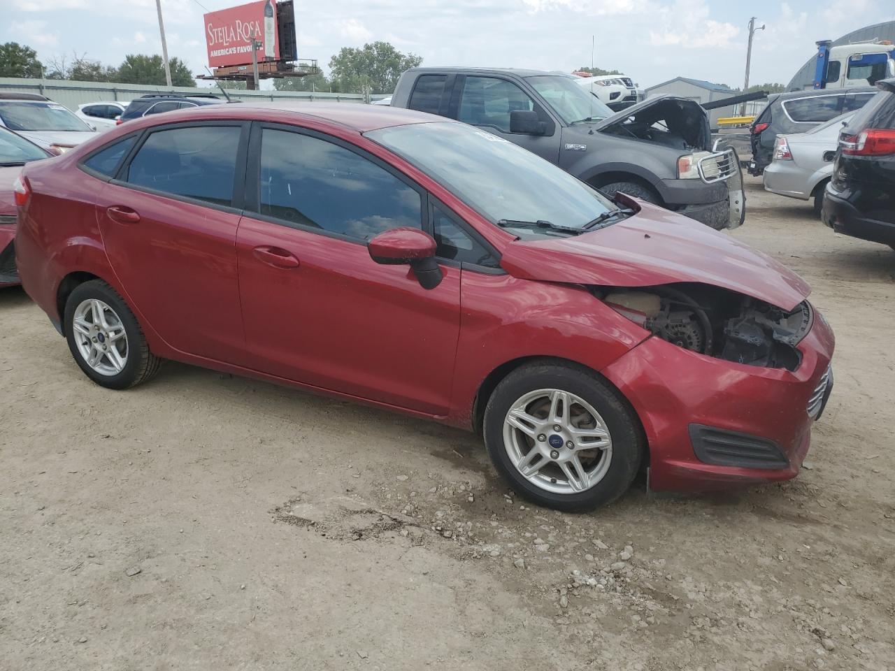 2017 FORD Fiesta