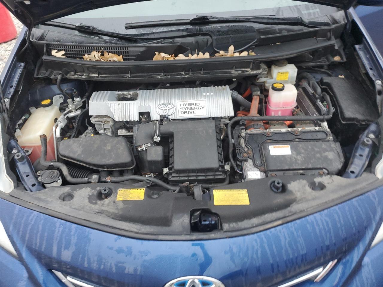 2013 TOYOTA PRIUS V