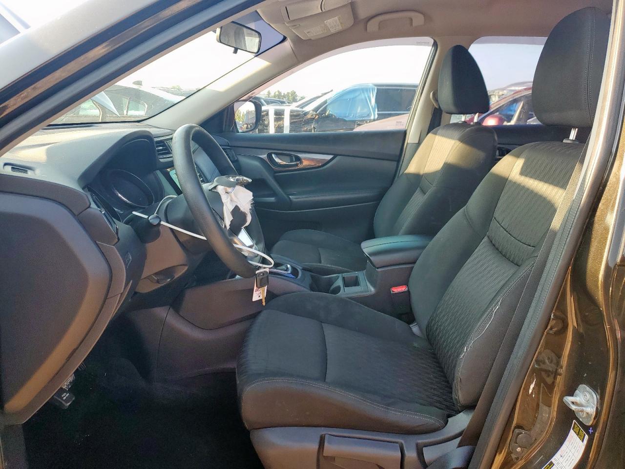 2017 NISSAN ROGUE