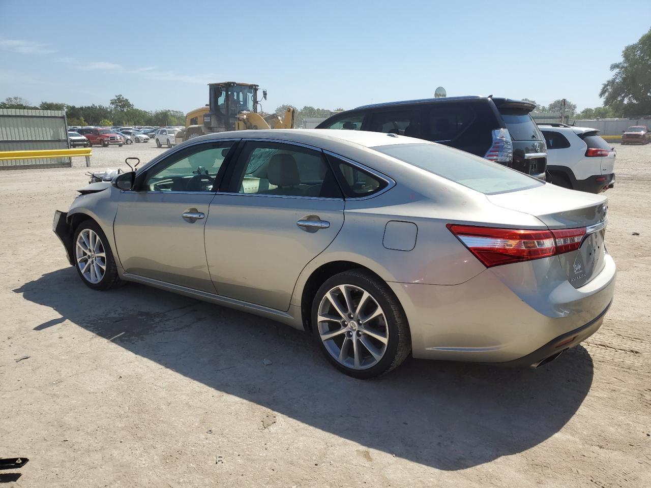 2014 TOYOTA Avalon
