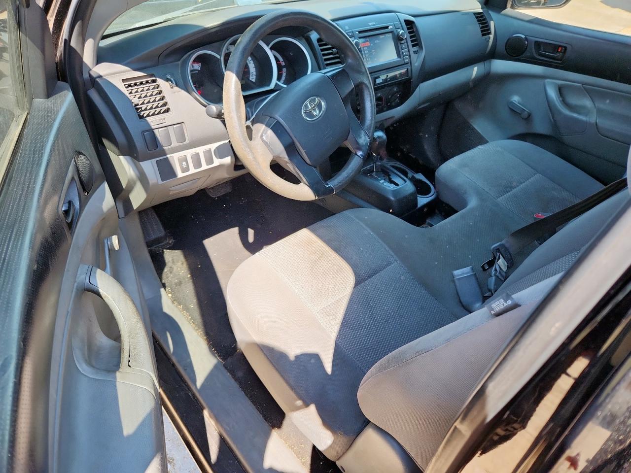2013 TOYOTA TACOMA