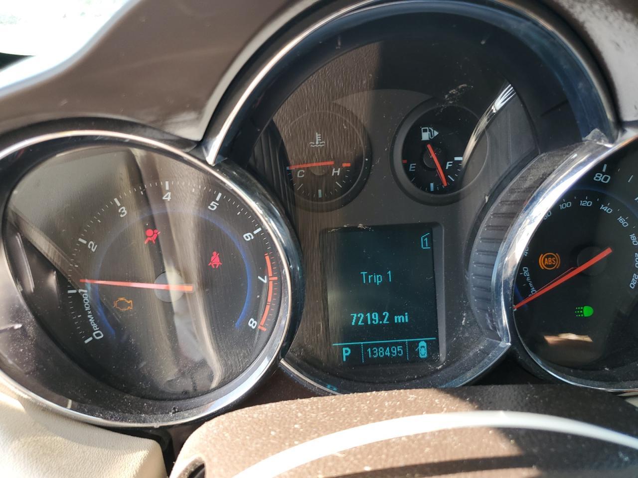 2011 CHEVROLET CRUZE