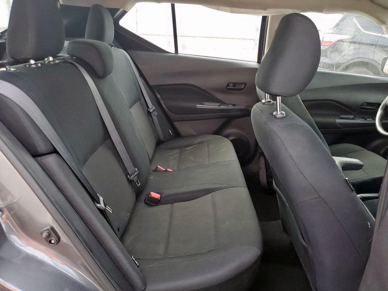 2024 NISSAN KICKS