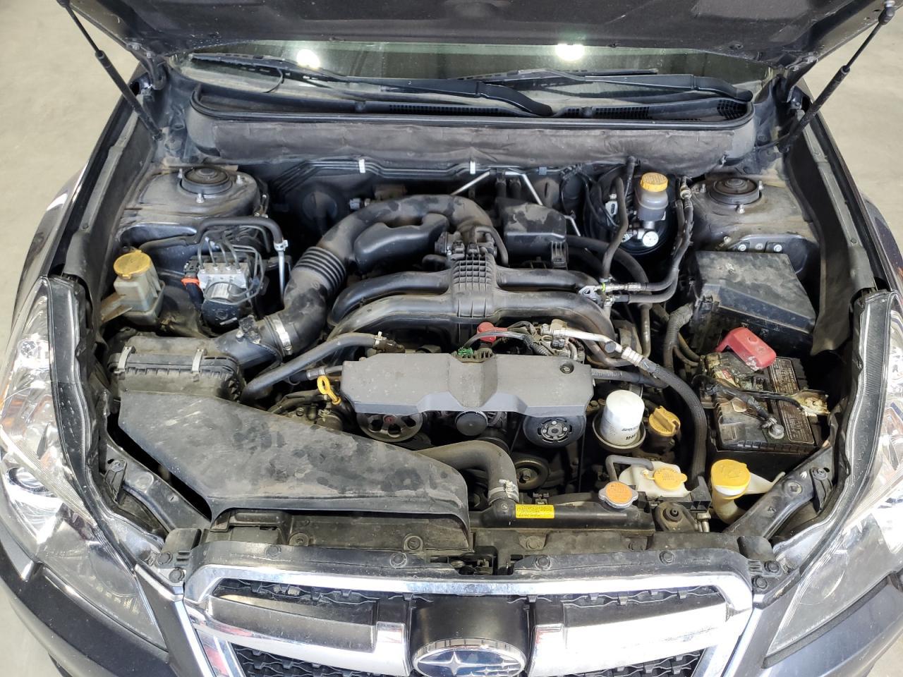 2013 SUBARU Legacy