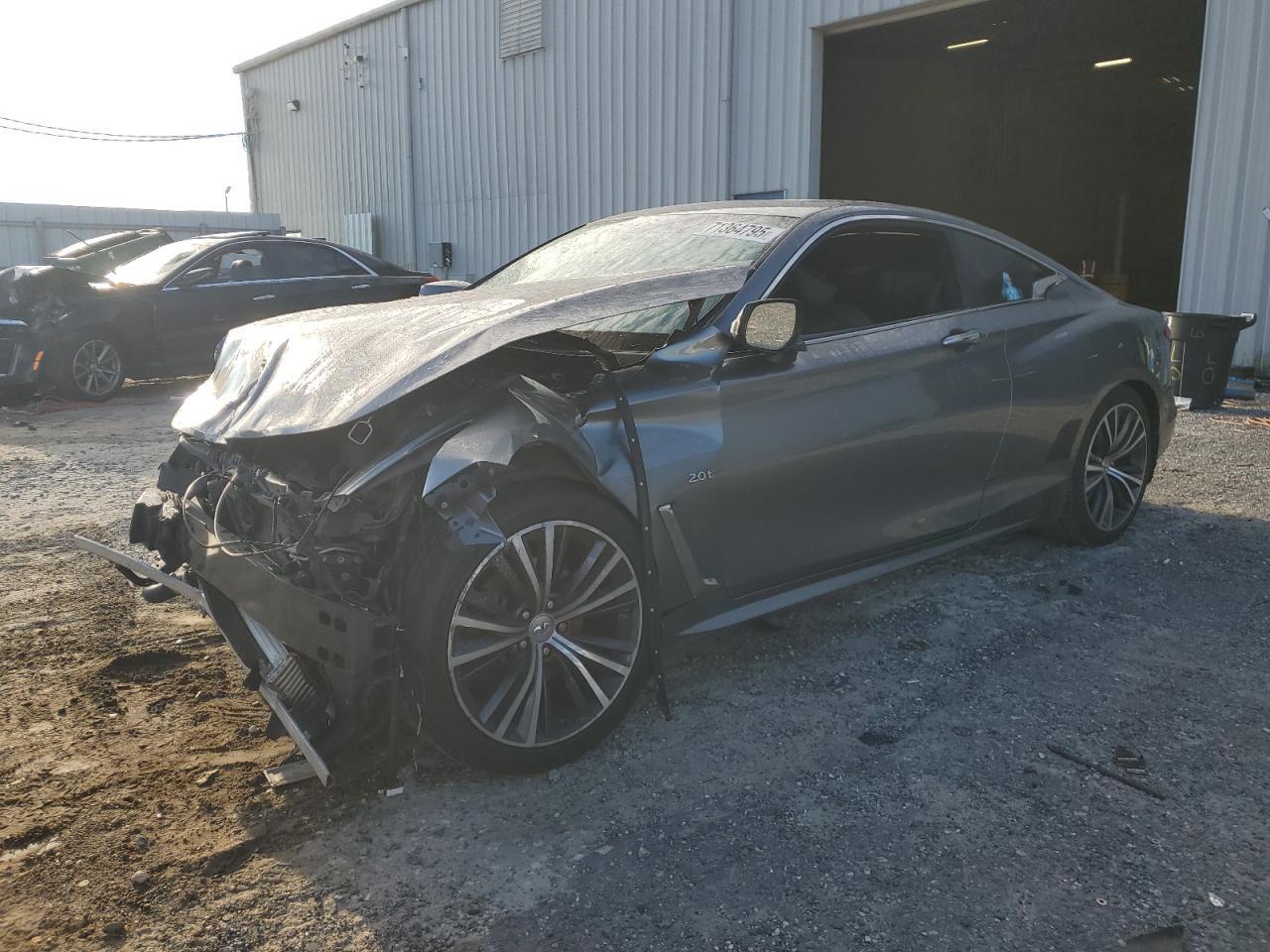 2017 INFINITI Q60