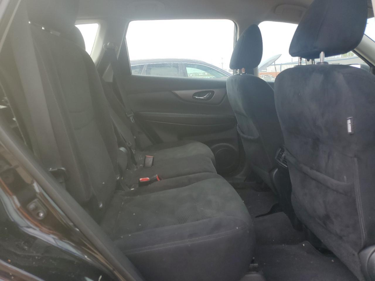 2016 NISSAN ROGUE