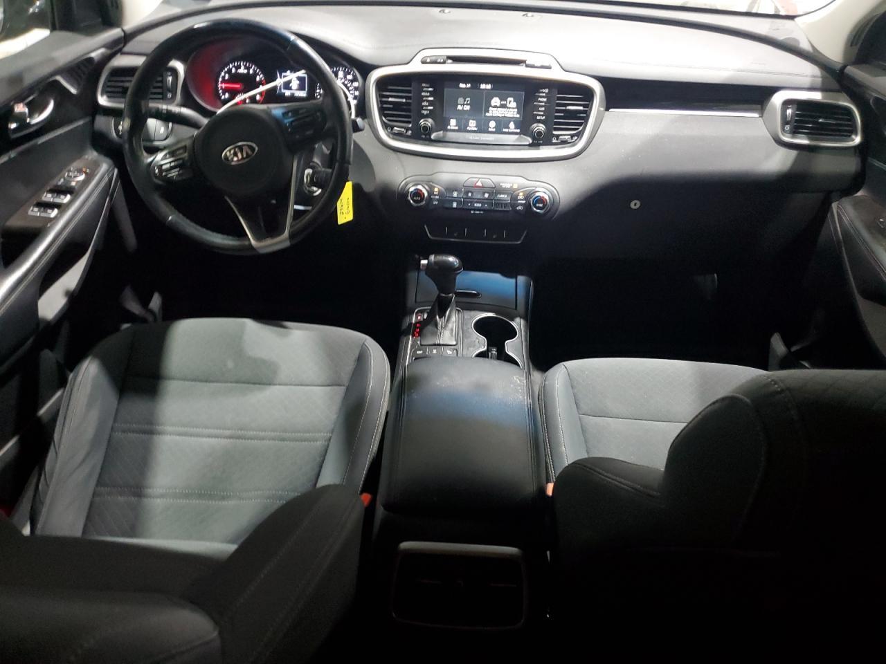 2017 KIA SORENTO