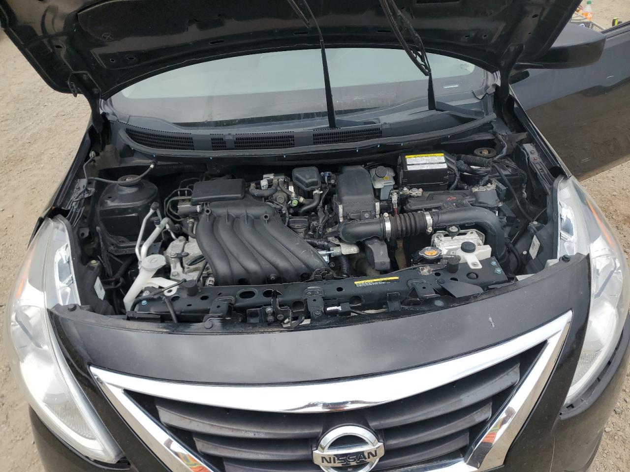 2019 NISSAN VERSA
