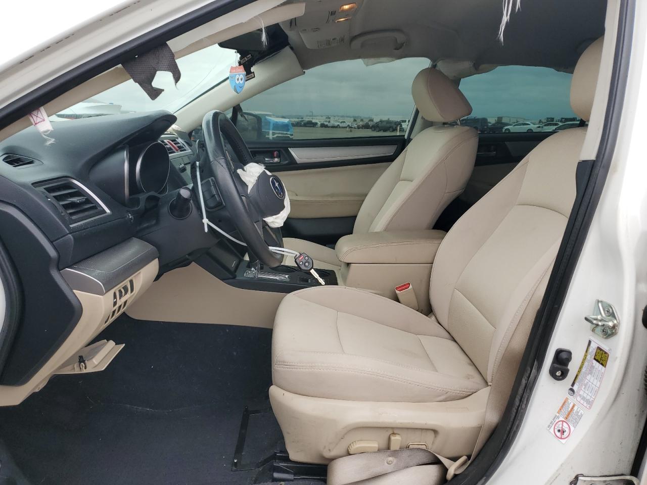 2017 SUBARU Legacy