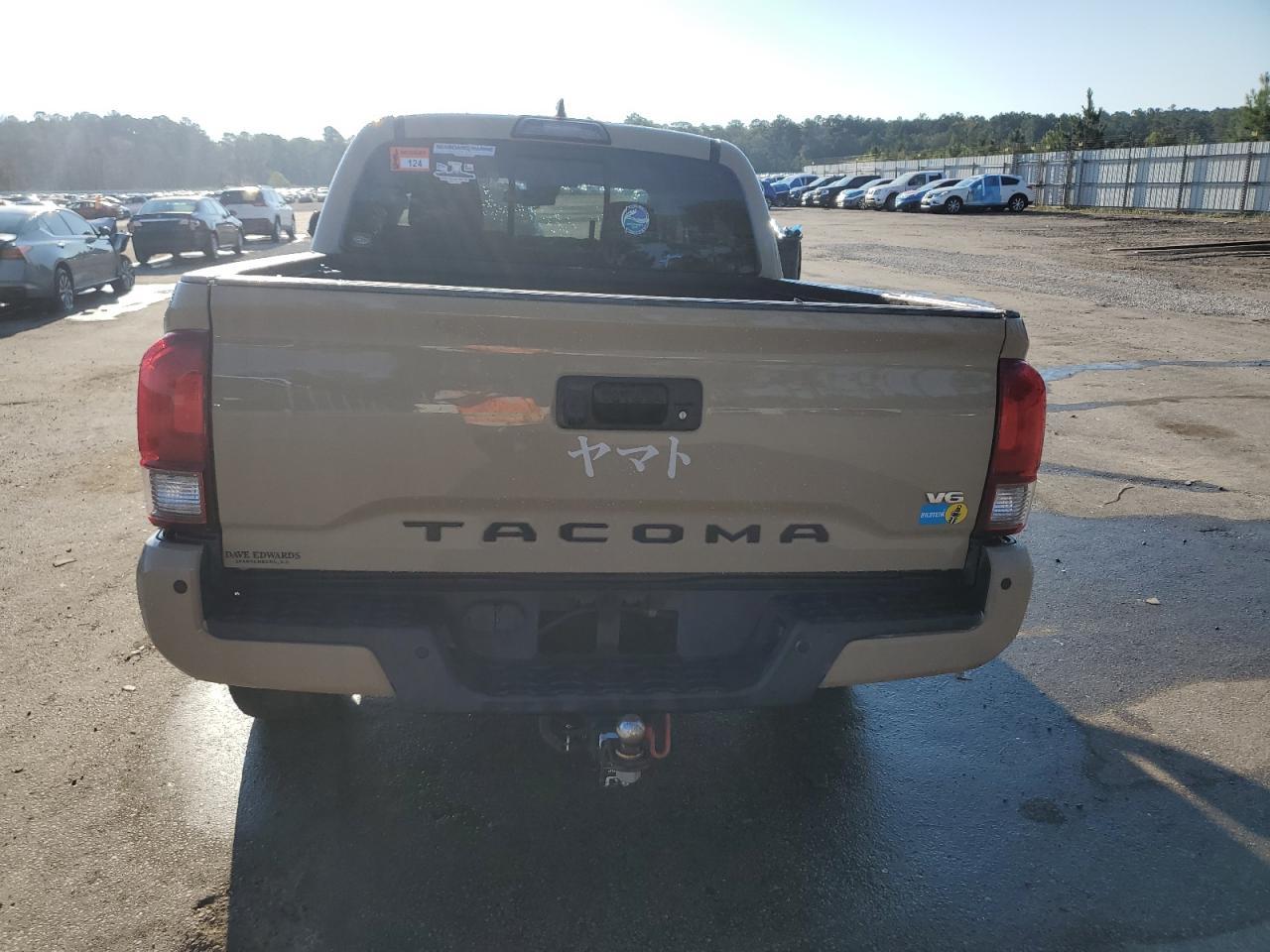 2018 TOYOTA TACOMA