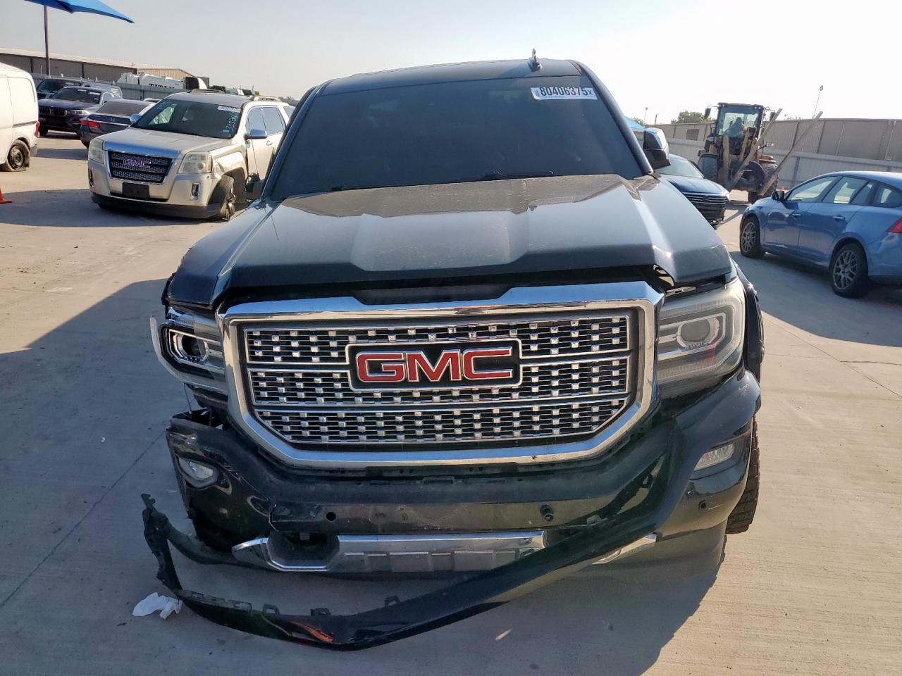 2016 GMC Sierra