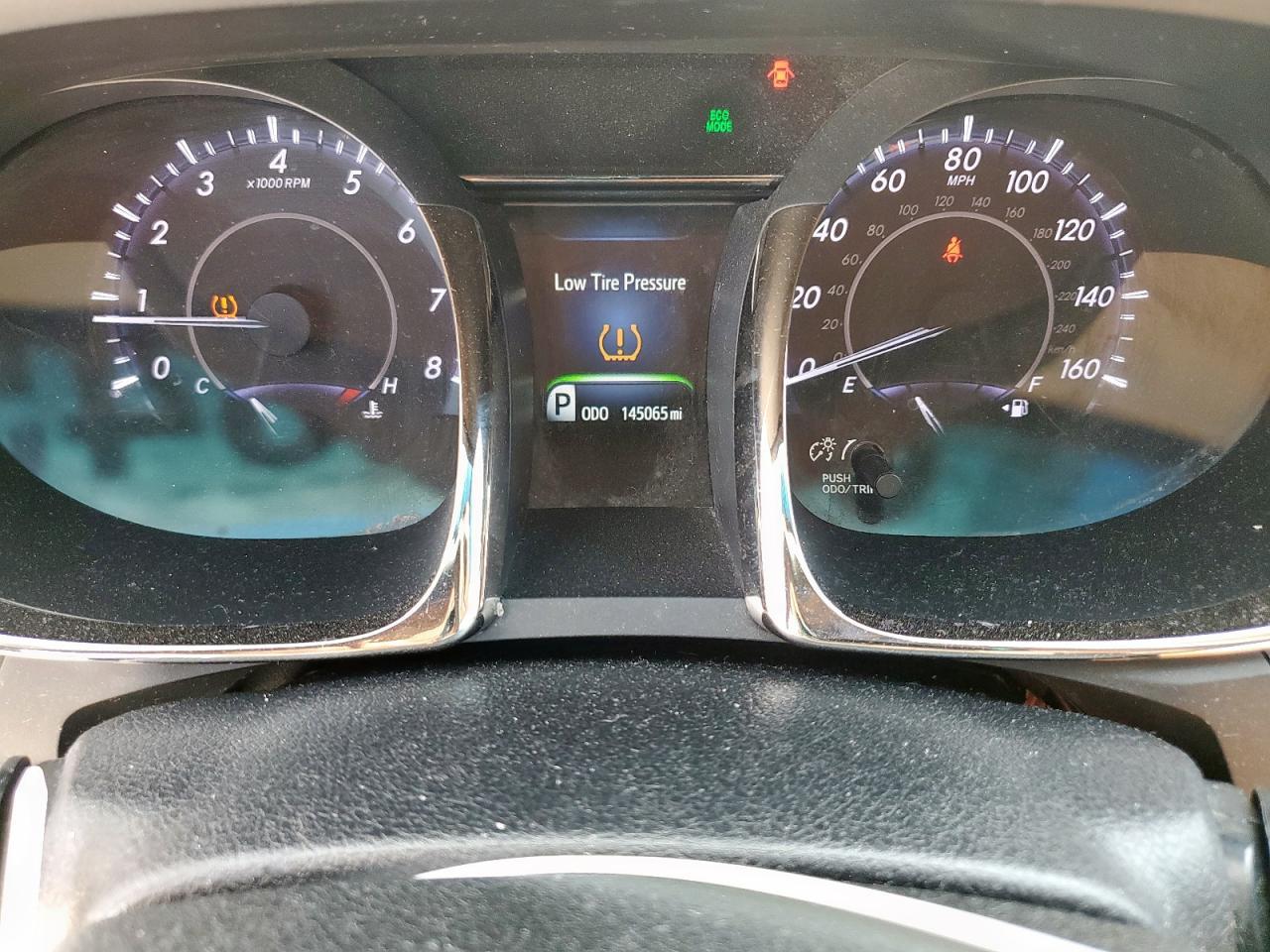 2013 TOYOTA Avalon