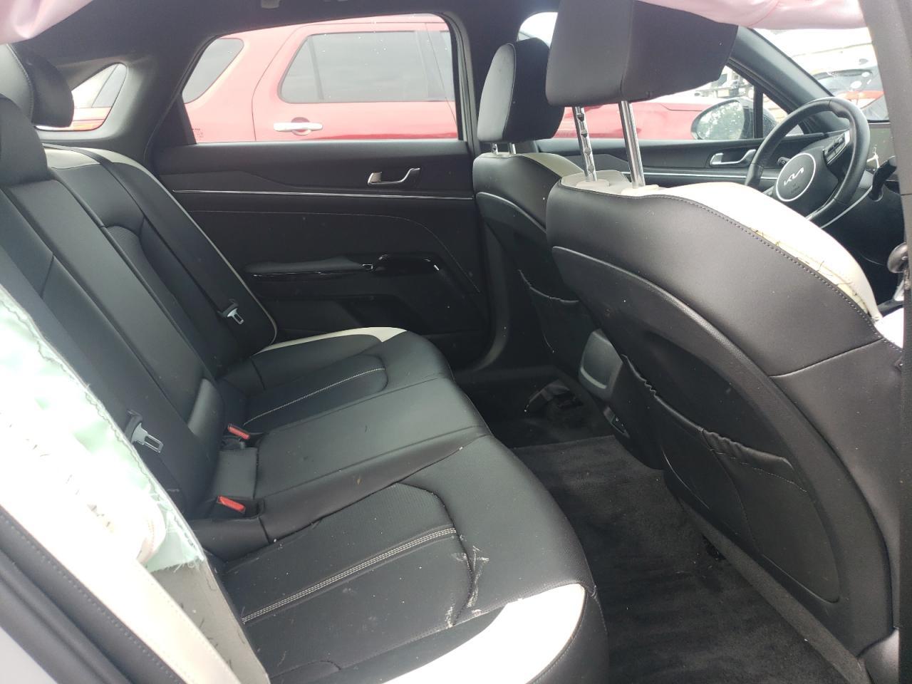 2025 KIA K5