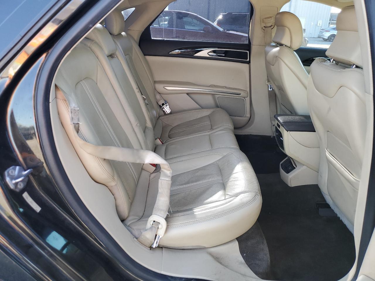 2015 LINCOLN MKZ