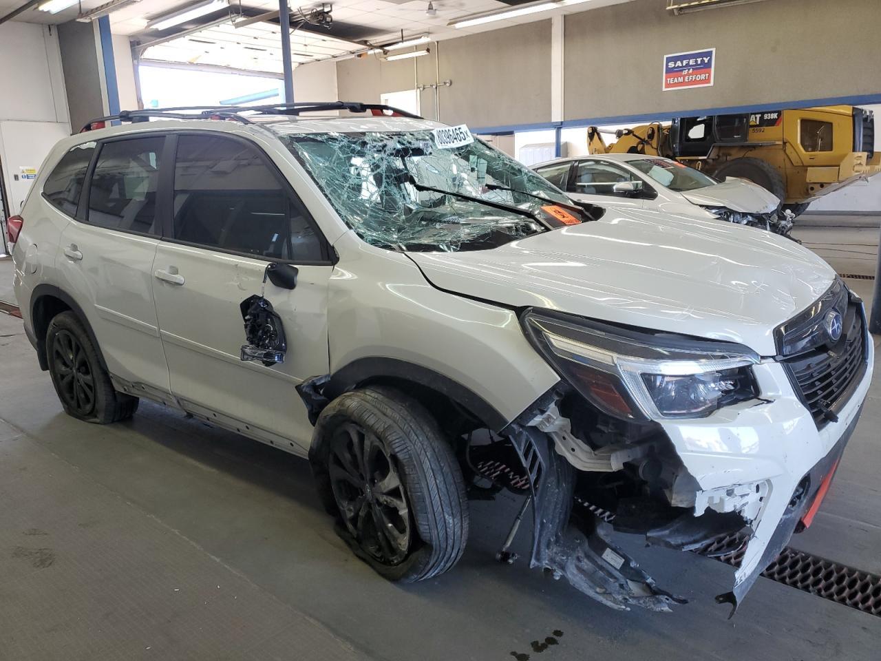2021 SUBARU FORESTER
