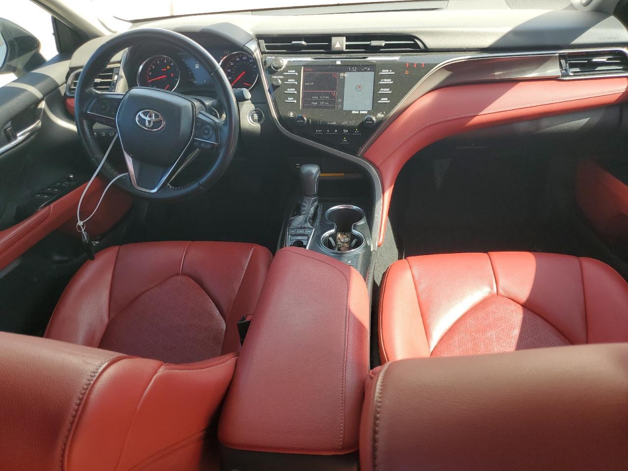 2019 TOYOTA CAMRY