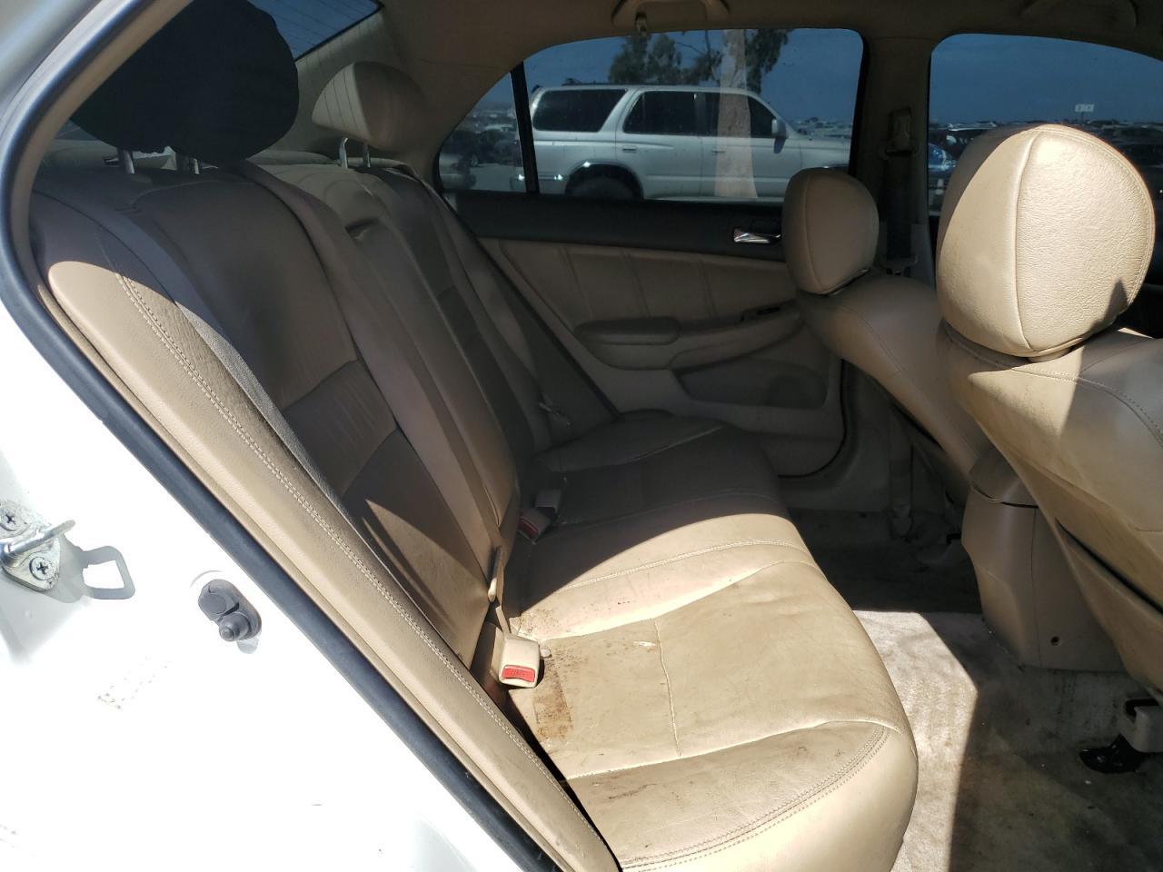 2004 HONDA ACCORD