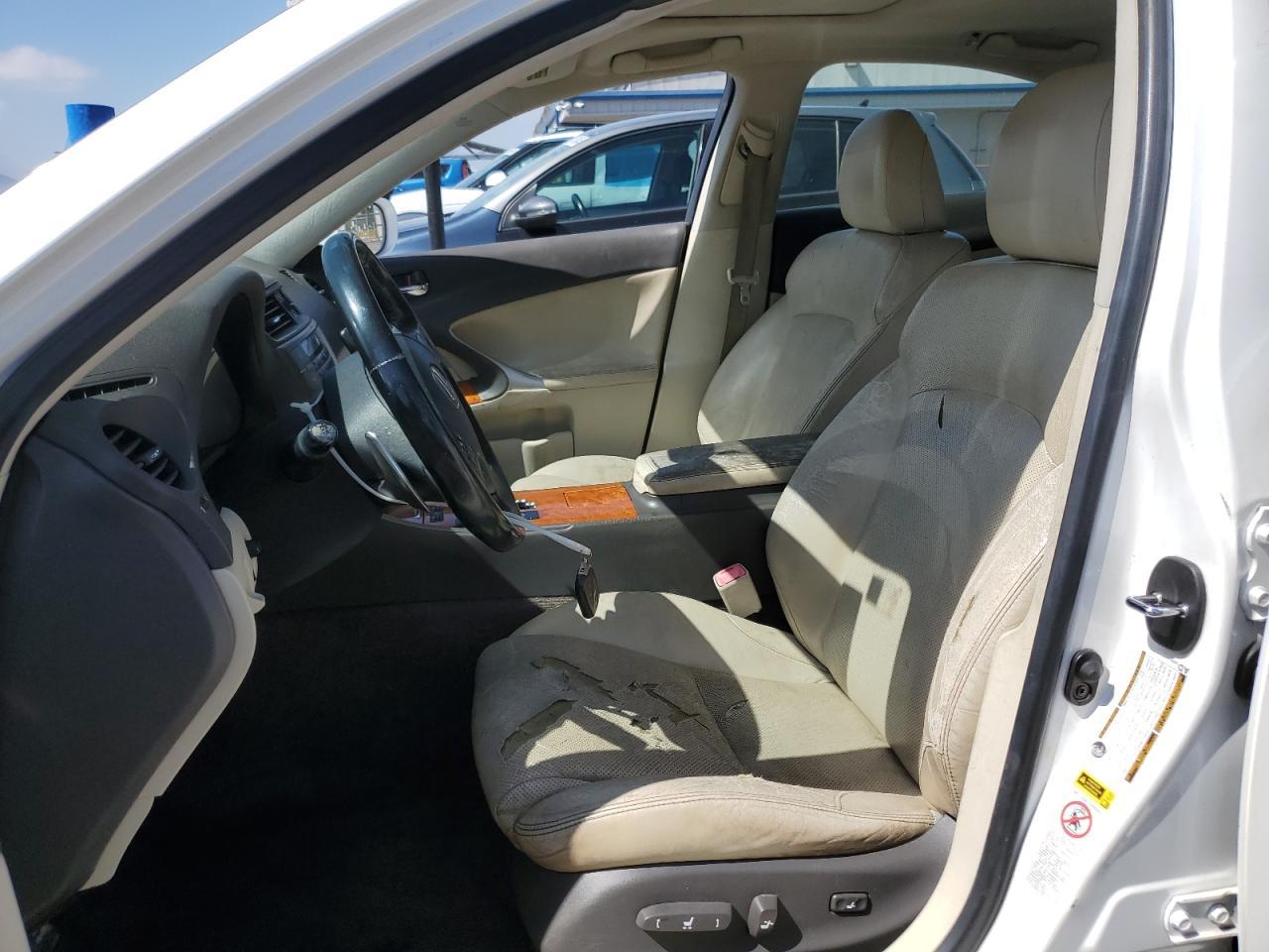 2009 LEXUS Is