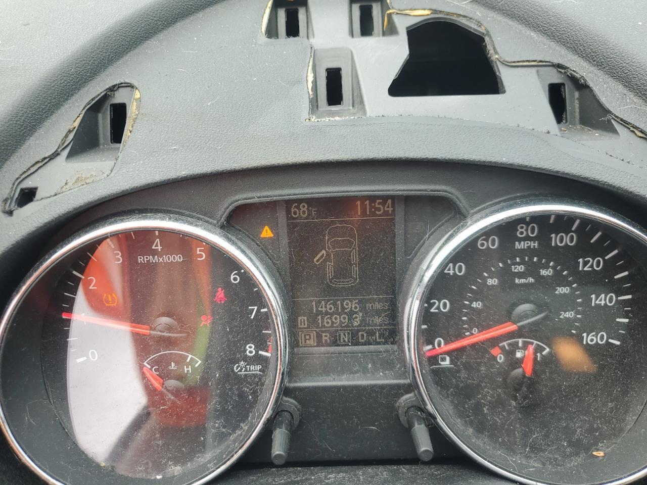 2011 NISSAN ROGUE