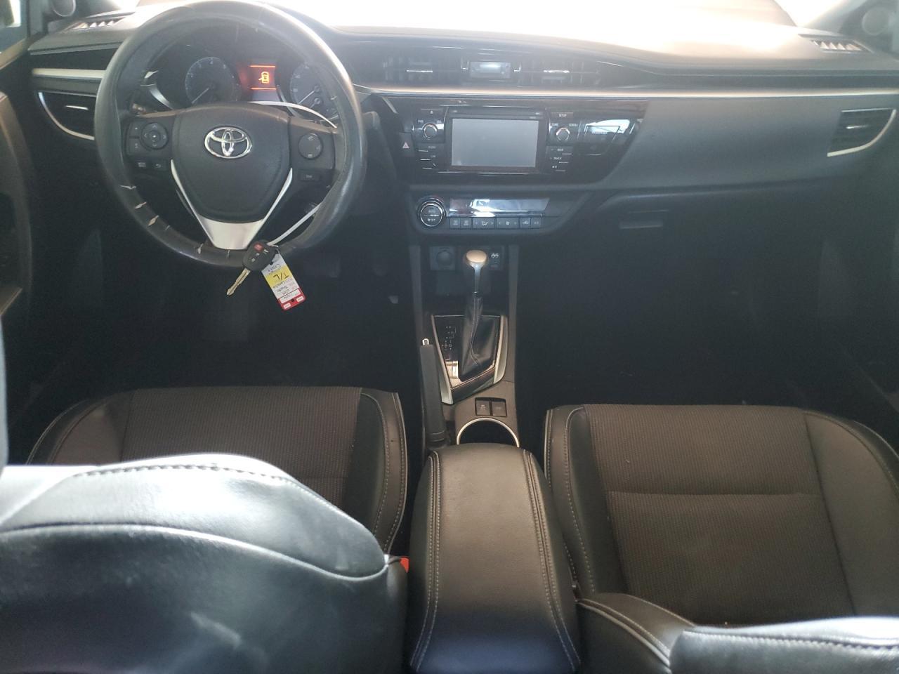 2015 TOYOTA COROLLA