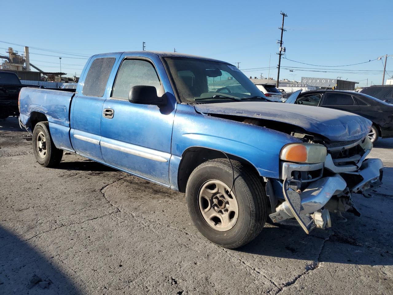 2004 GMC Sierra