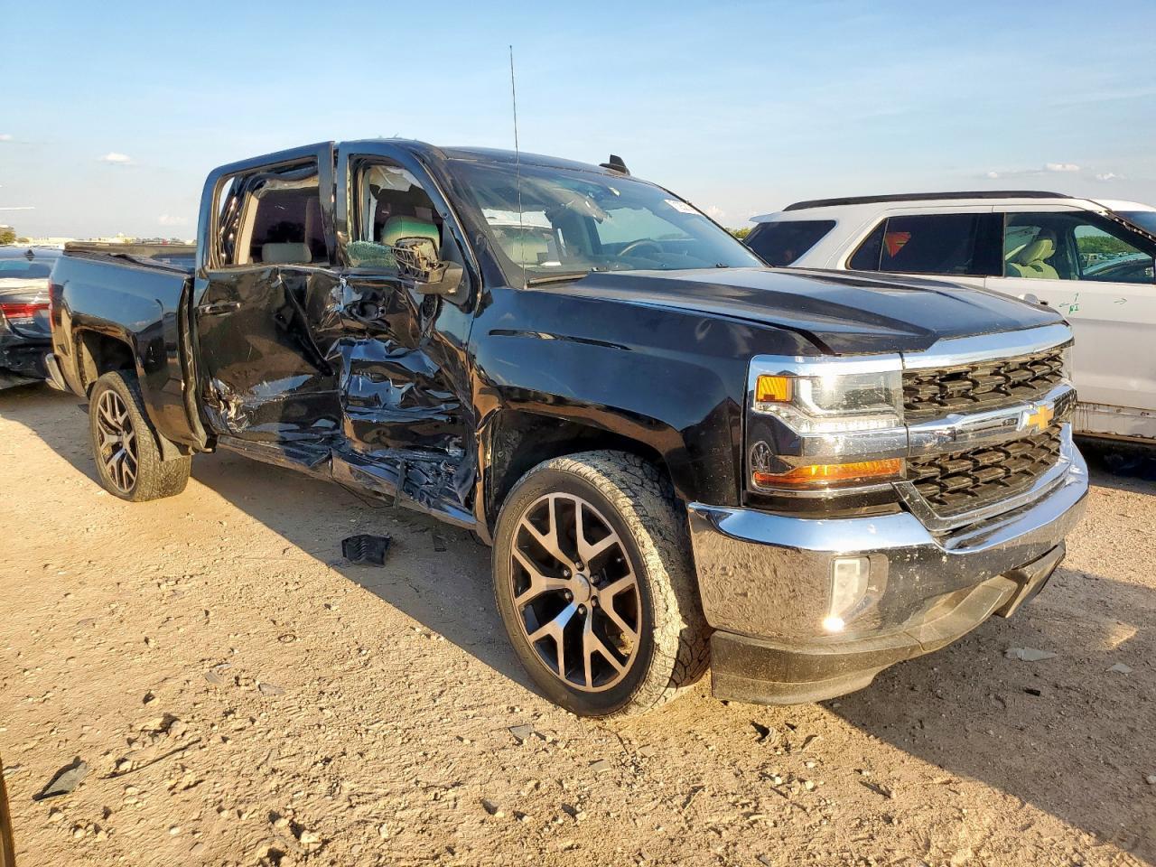2018 CHEVROLET Silverado