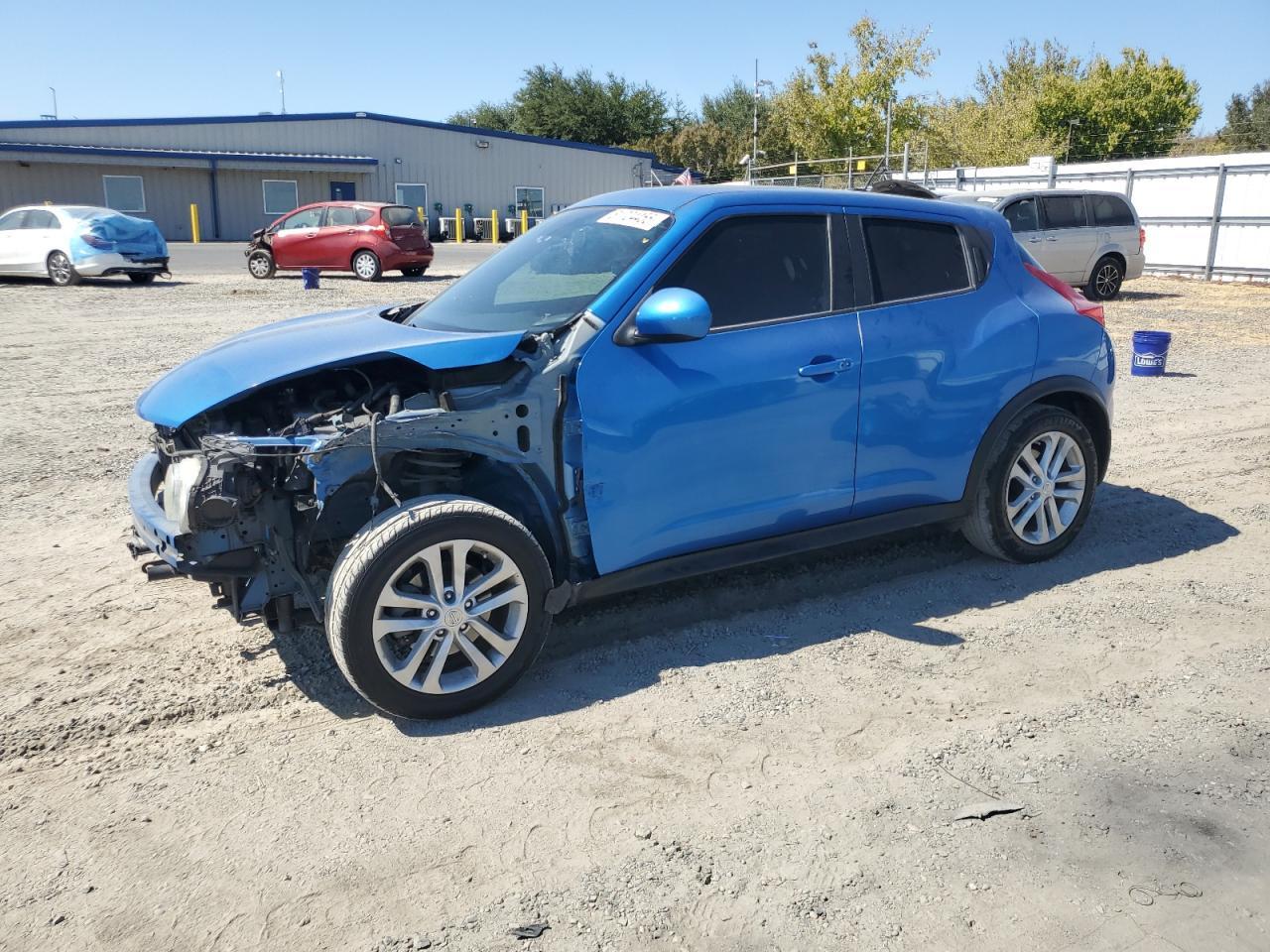 2011 NISSAN Juke