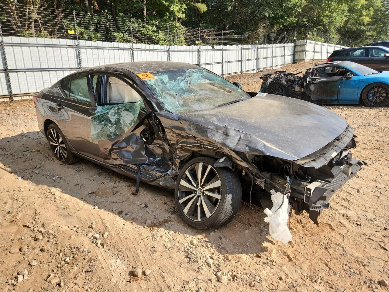 2022 NISSAN ALTIMA