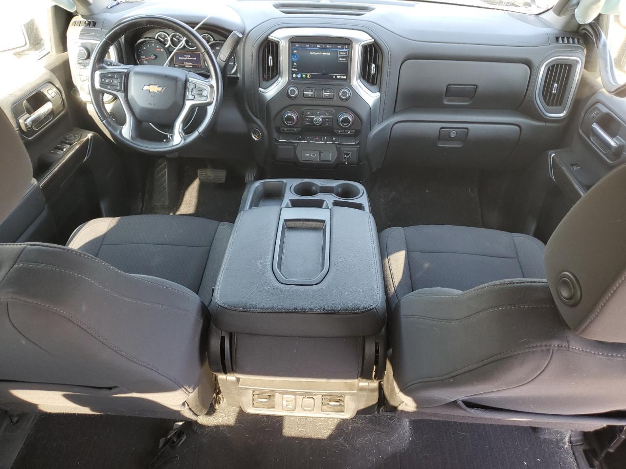 2022 CHEVROLET Silverado