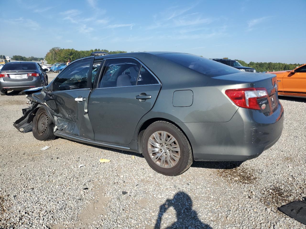 2012 TOYOTA CAMRY