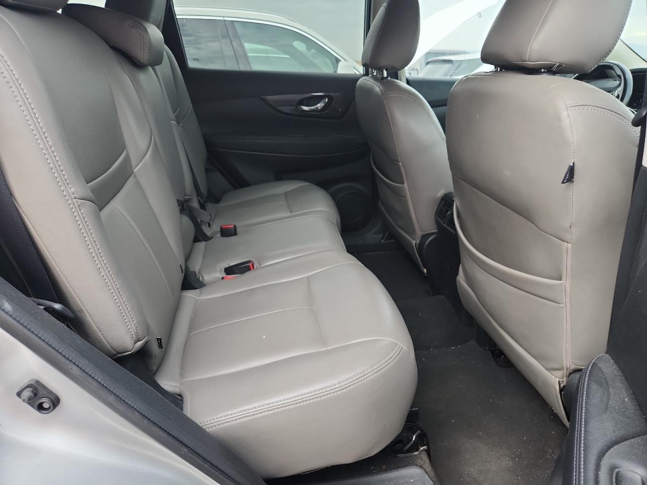 2018 NISSAN ROGUE