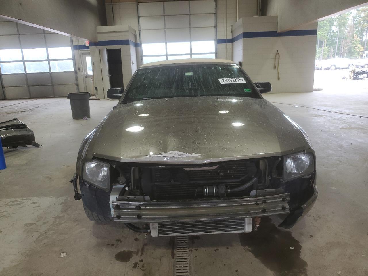 2005 FORD MUSTANG