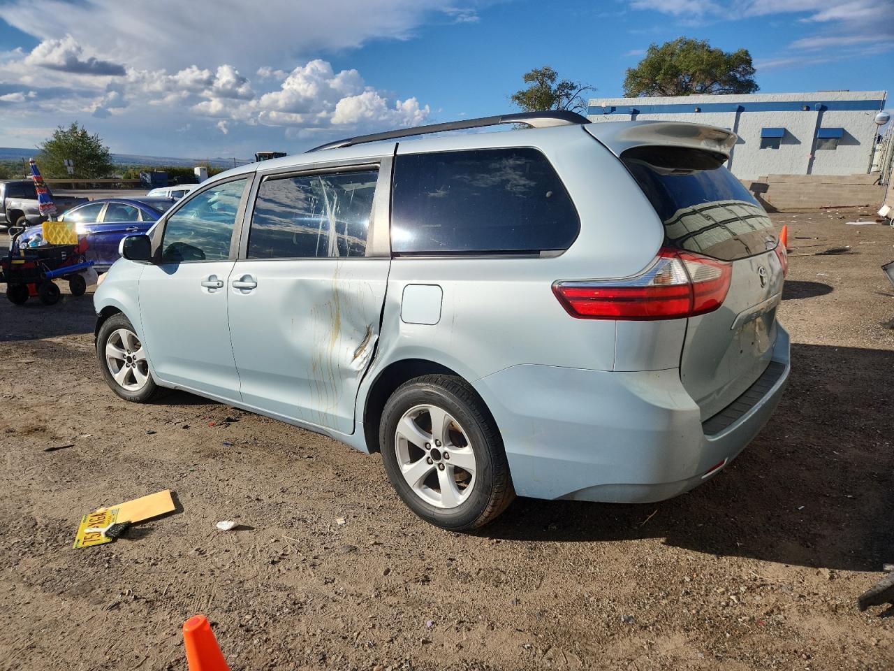 2015 TOYOTA SIENNA