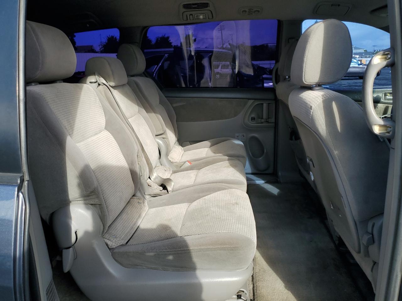 2007 TOYOTA SIENNA