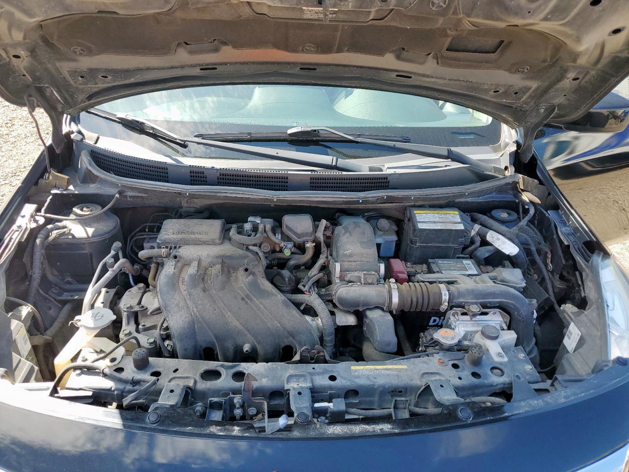2017 NISSAN VERSA