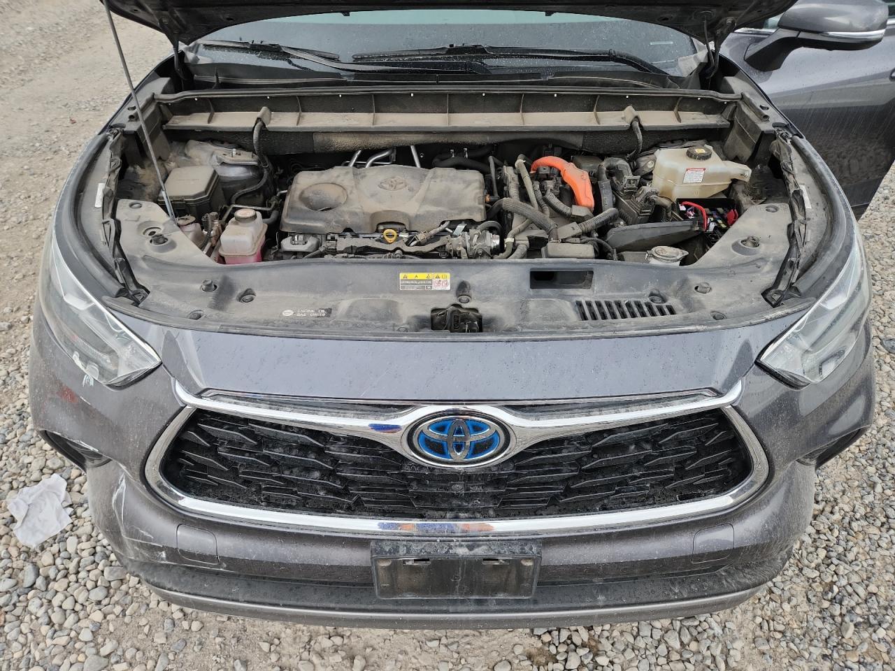 2022 TOYOTA HIGHLANDER