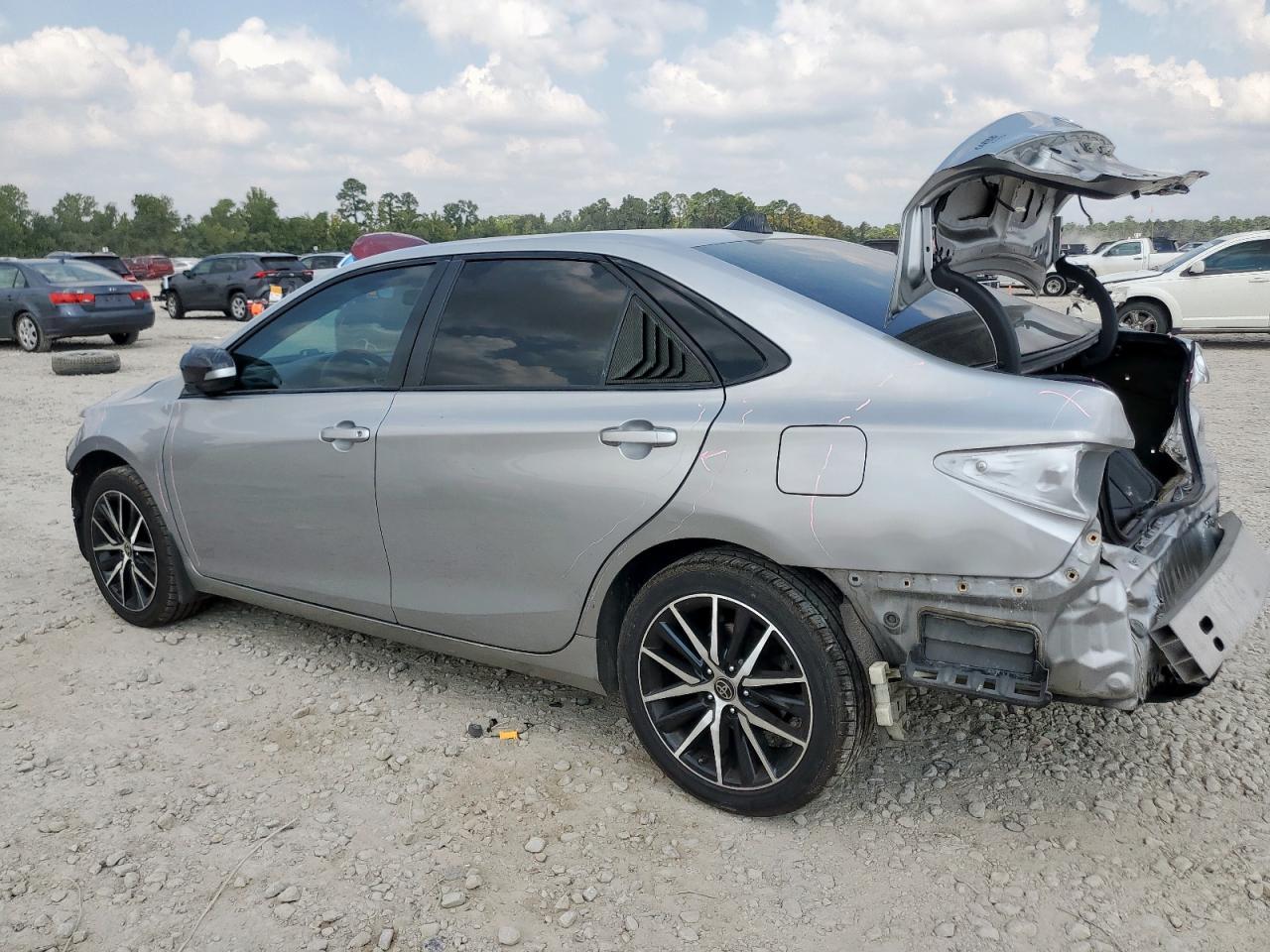 2017 TOYOTA CAMRY