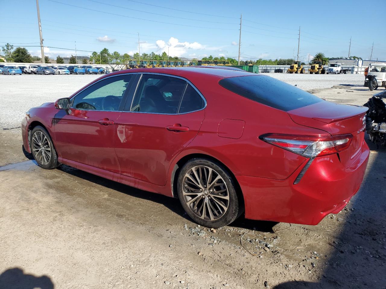 2018 TOYOTA CAMRY