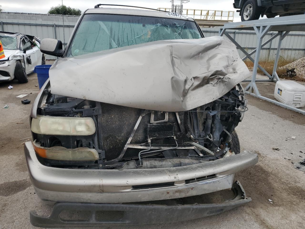 2003 CHEVROLET Tahoe