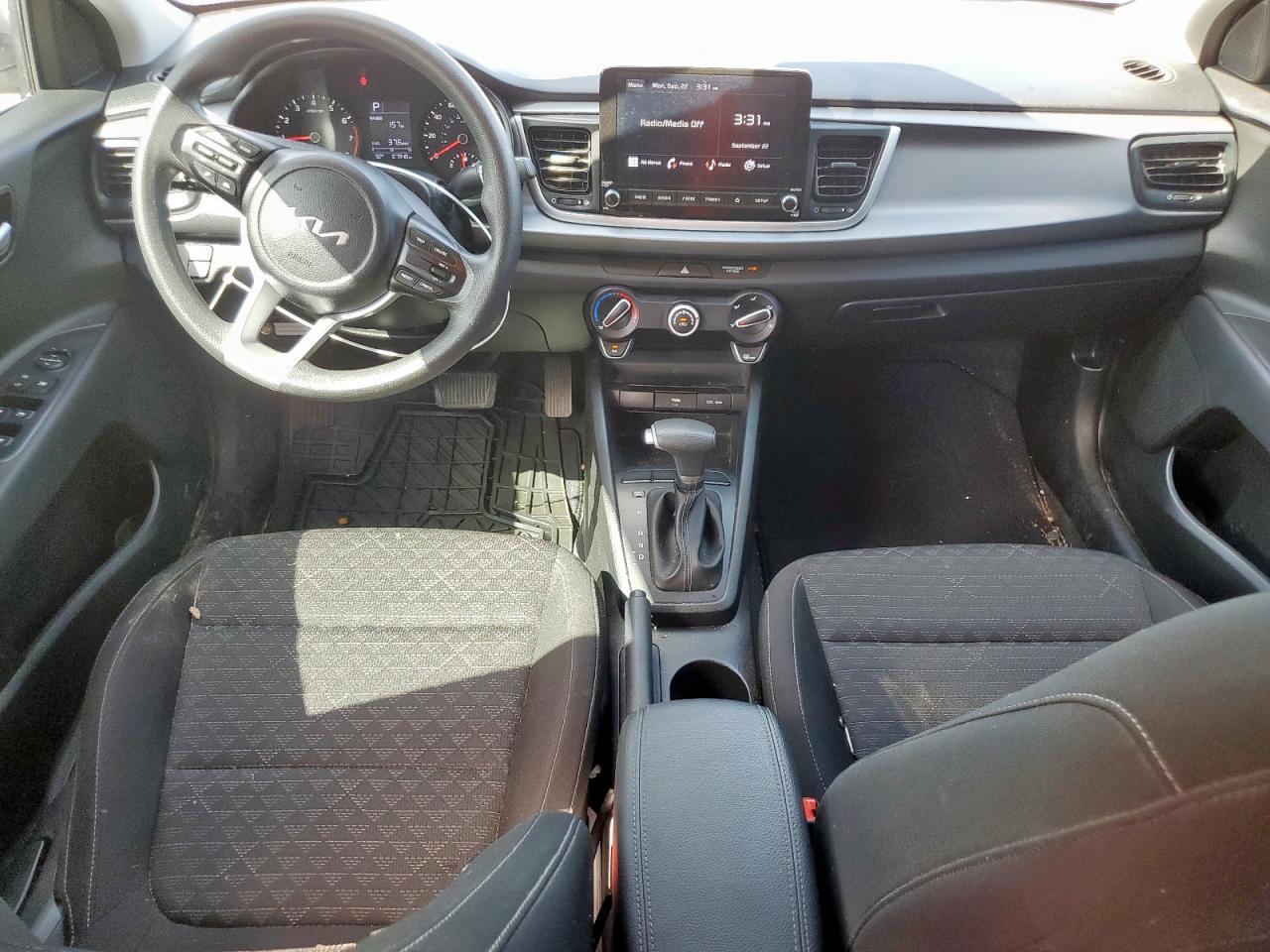 2023 KIA RIO