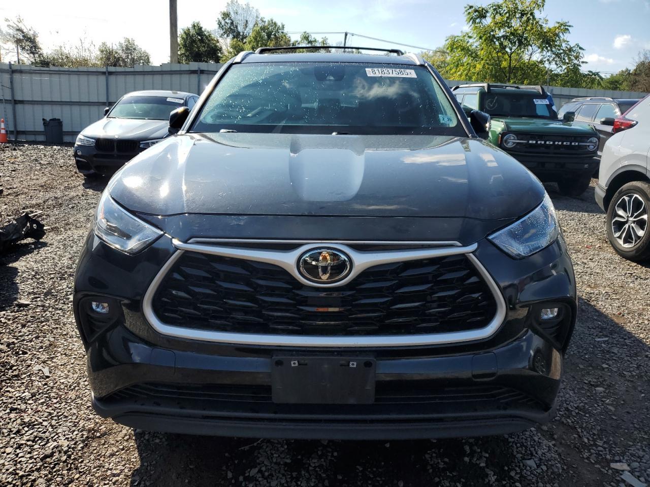 2024 TOYOTA HIGHLANDER