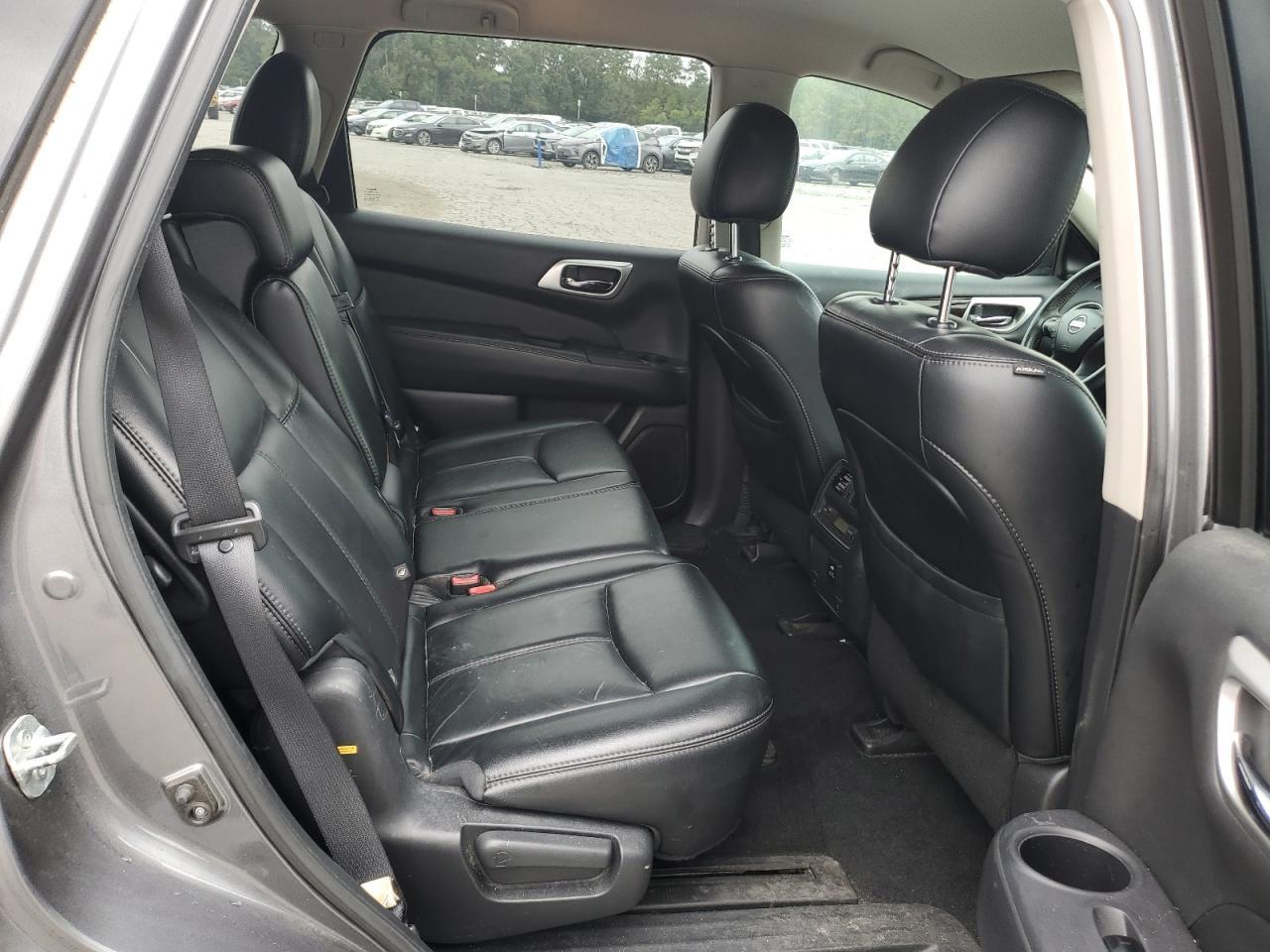2015 NISSAN PATHFINDER