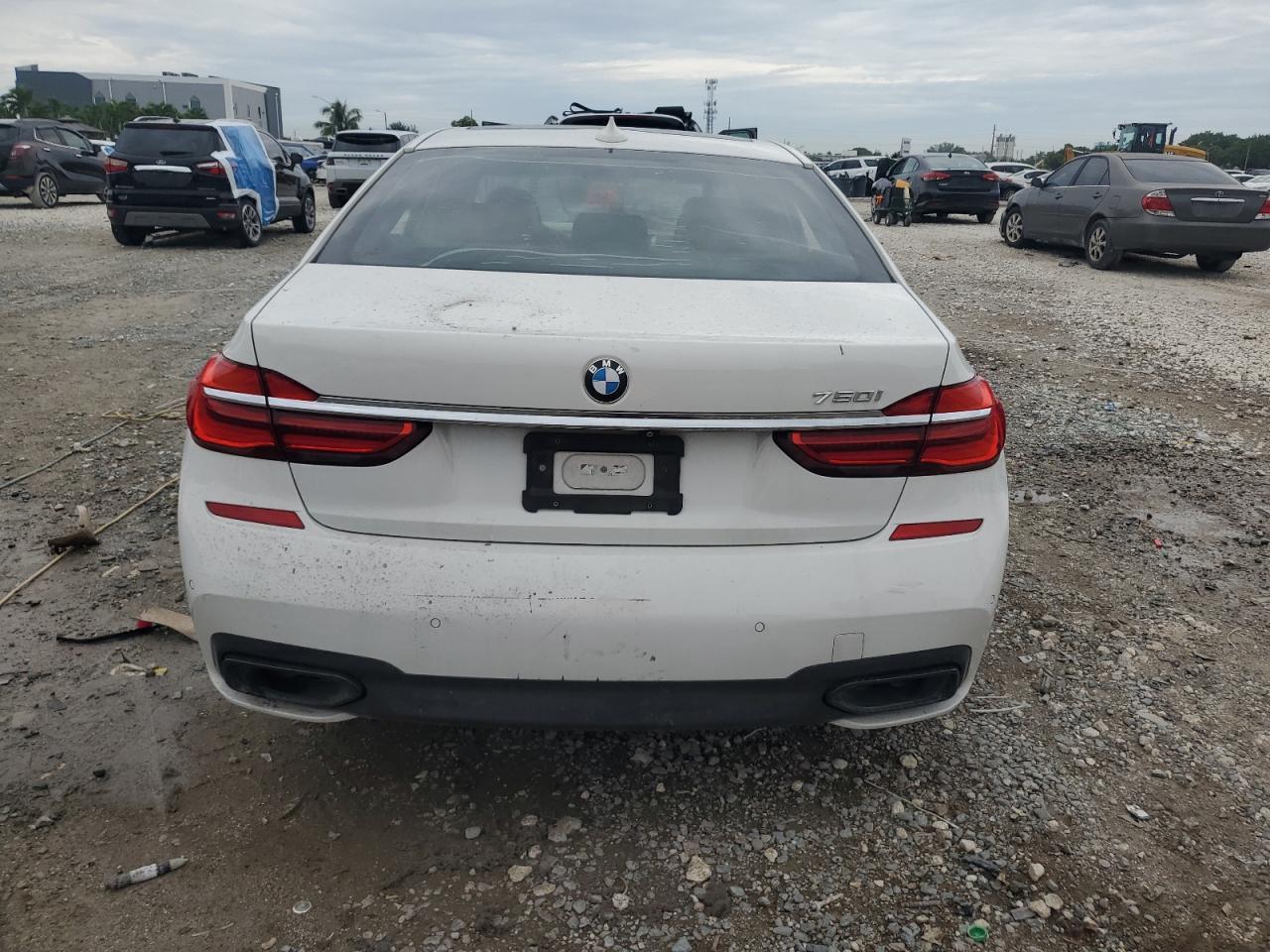2016 BMW 7 series
