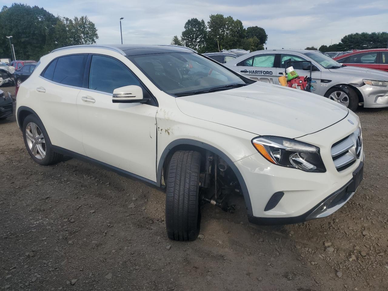 2016 MERCEDES-BENZ GLA-Class